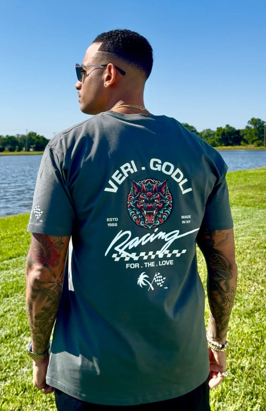 VG YR OF THE DRAGON RACE . TEE